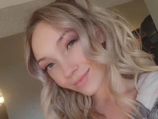 AnnaRayneXO WebCAM 