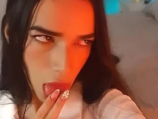 DakotaGudgeon WebCAM 