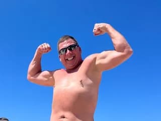 WebCAM of HappyPirate69
