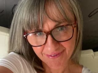 LILY_MATURE_UK_MILF WebCAM 