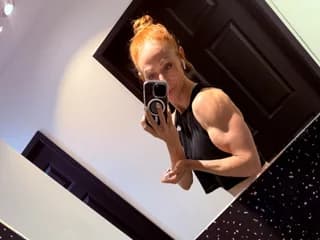 WebCAM of MiaBOOTYQueenUK