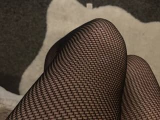 WebCAM of xHoney_Bee